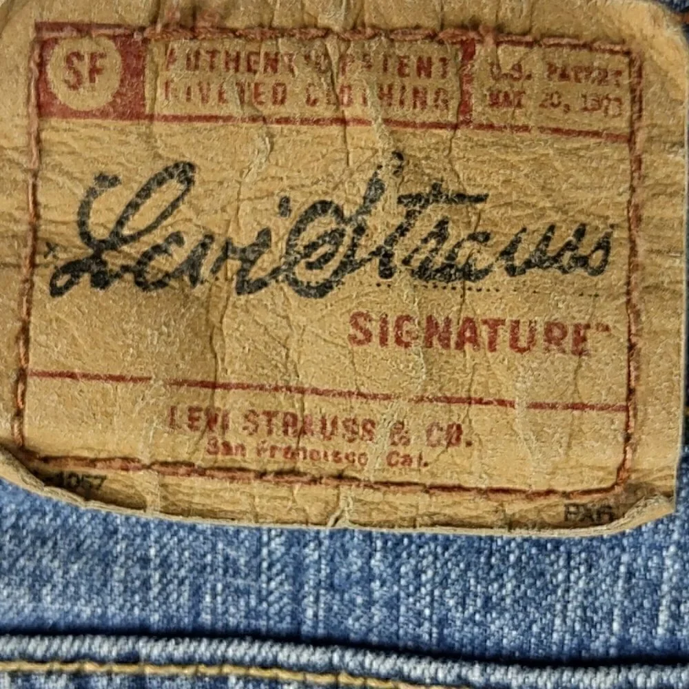 Levi's Women's Vintage Misses Bootcut Five Pocket Jeans (Size 16M) - Picture 4 of 7